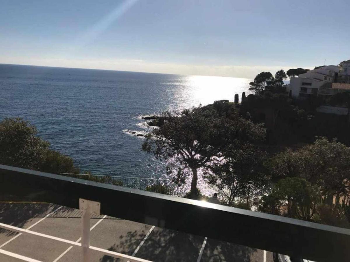 Apartamento Apartamento Cala Salionç Playa Frente A La Playa Y Encima Del Mar