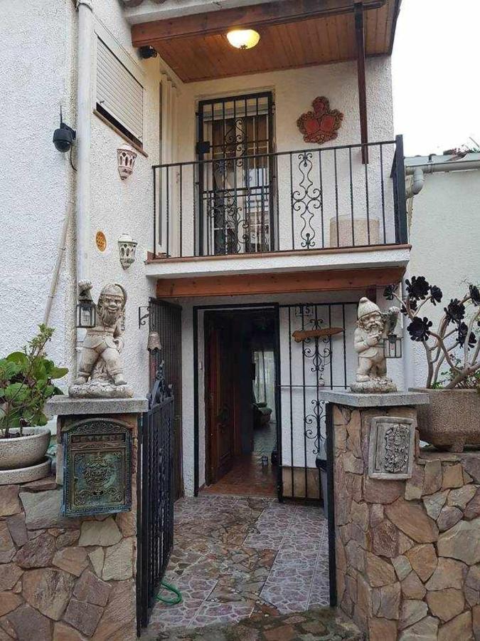 Casa Luna En Playa De Santa Maria De Llorell Holiday home