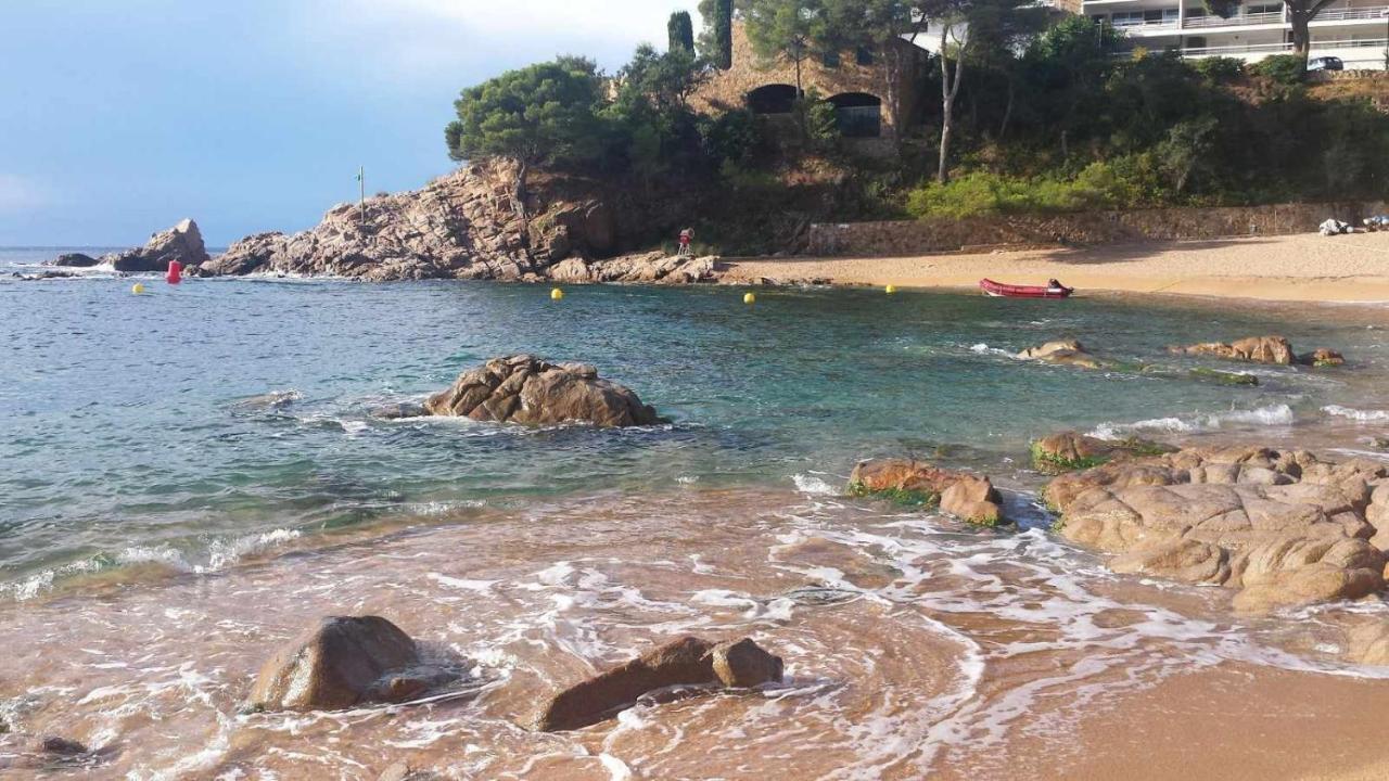 Apartamento Cala Salionç Playa Frente A La Playa Y Encima Del Mar Tossa de Mar