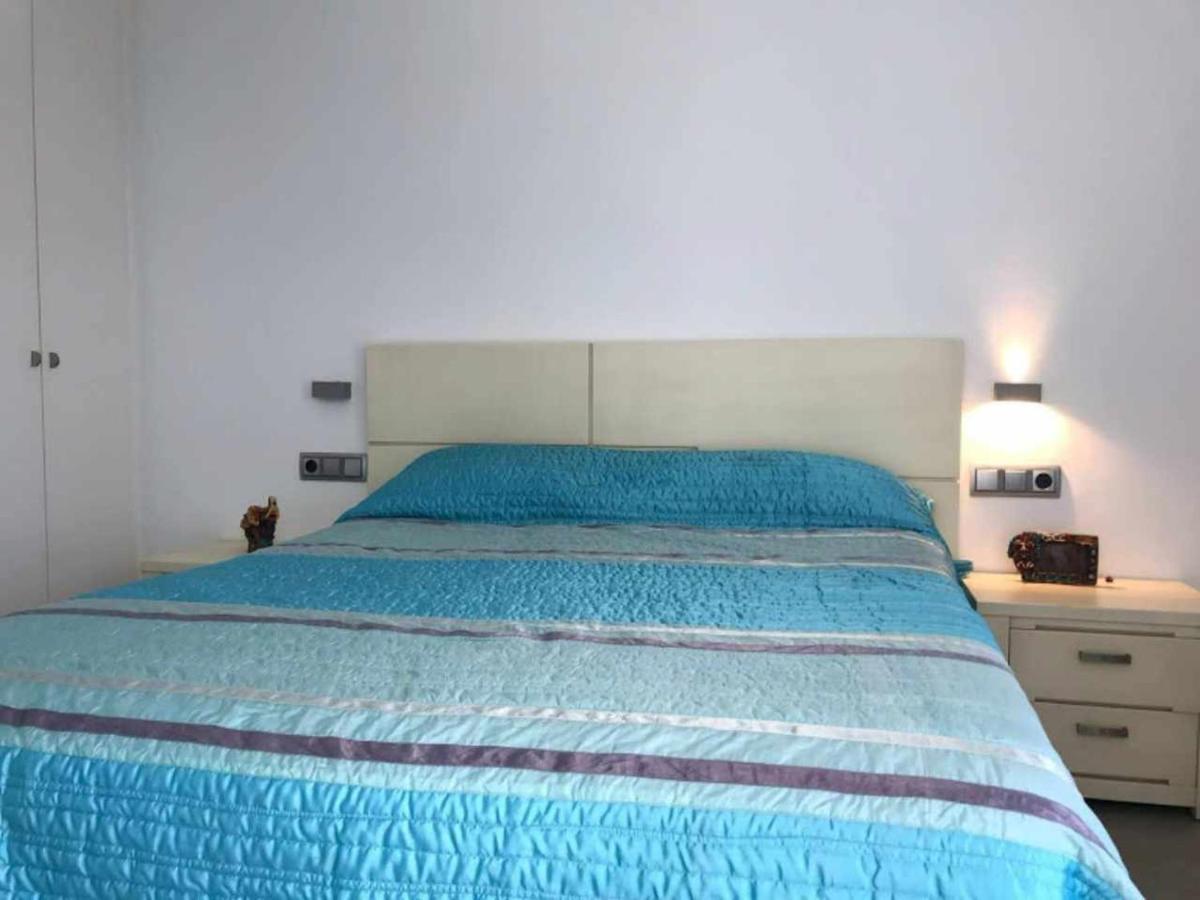Apartamento Cala Salionç Playa Frente A La Playa Y Encima Del Mar Apartamento
