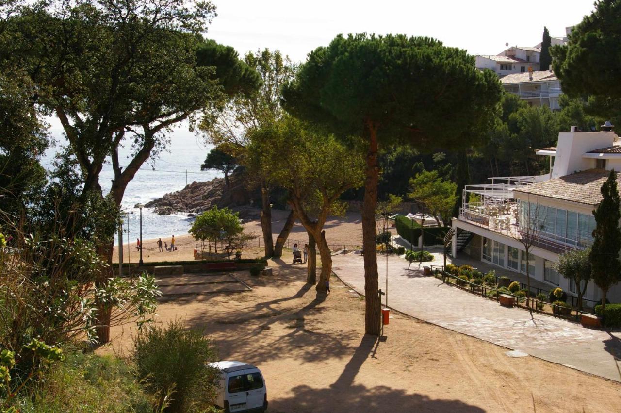 Apartamento Apartamento Cala Salionç Playa Frente A La Playa Y Encima Del Mar *