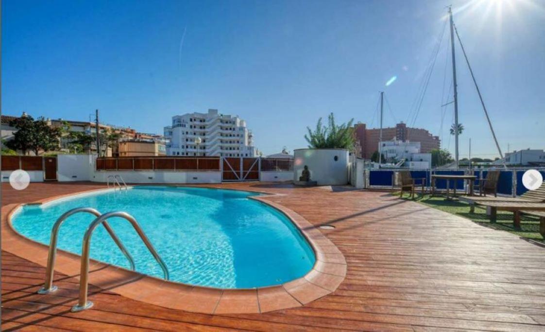 Appart De Standing Calme Avec Piscine Apartamento Rosas
