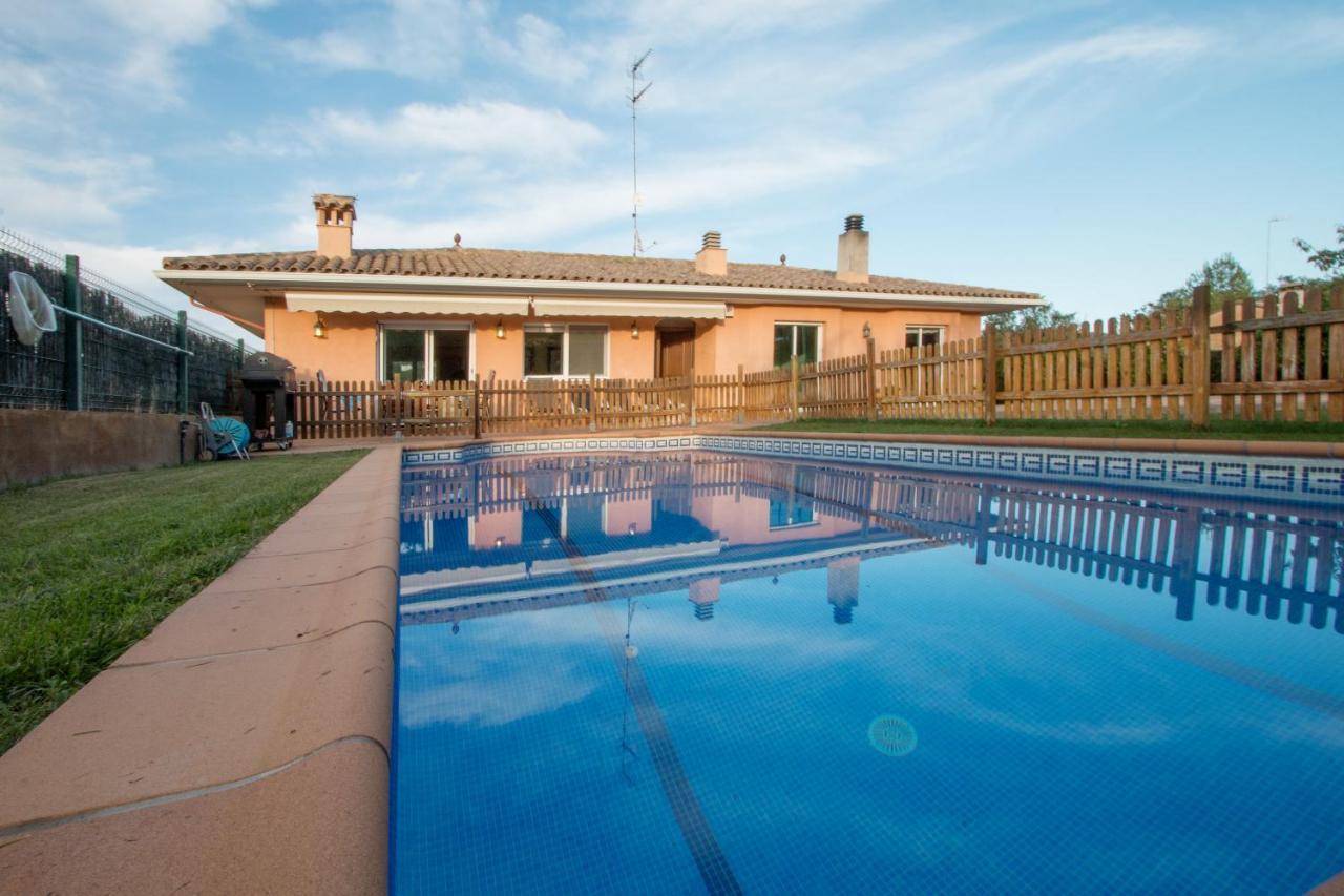 Con Piscina Privada