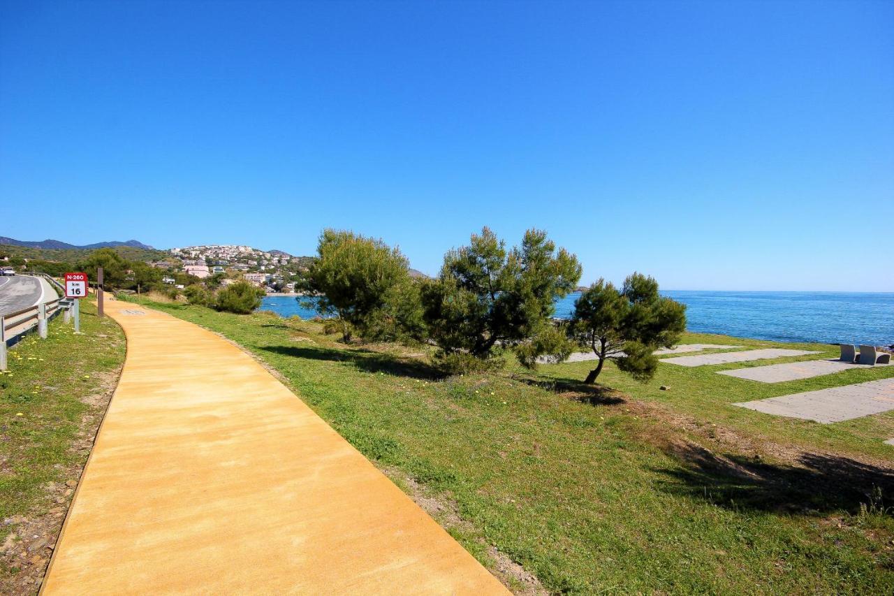 El Port Llanca - Barneda Premium Apartment *