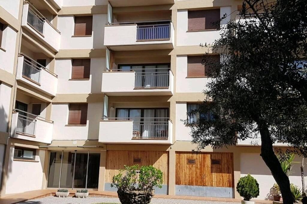 Apartamento Junto Al Mar Con Jardin Comunitario Y Parking Apartment