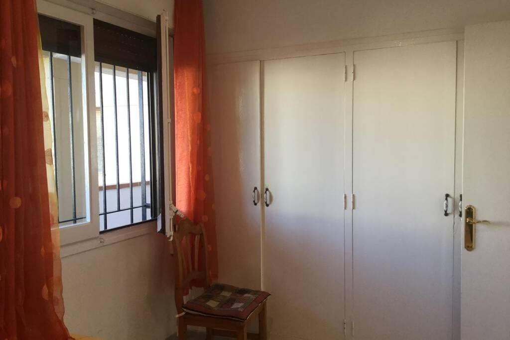 Apartamento Junto Al Mar Con Jardin Comunitario Y Parking Apartment *