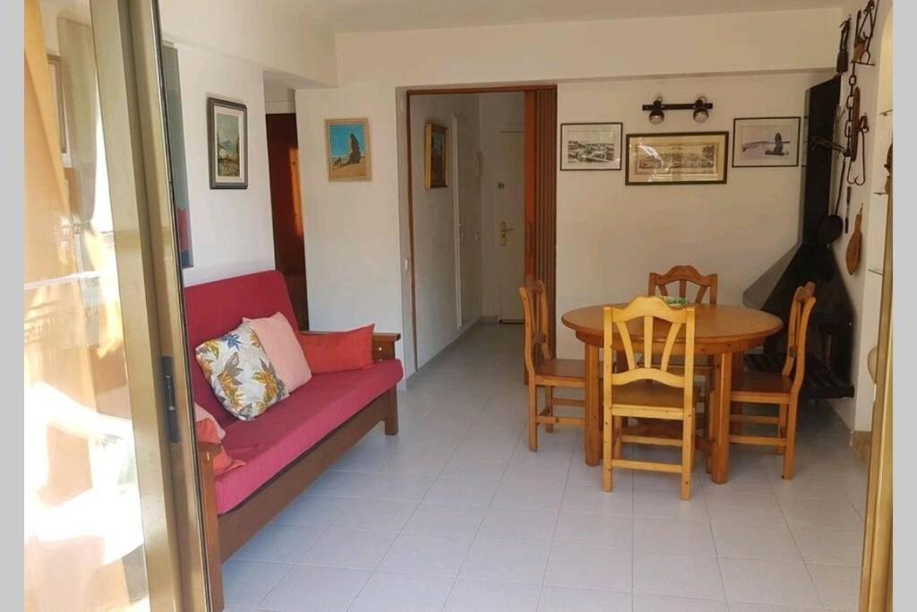 Apartamento Junto Al Mar Con Jardin Comunitario Y Parking Apartment Platja d'Aro