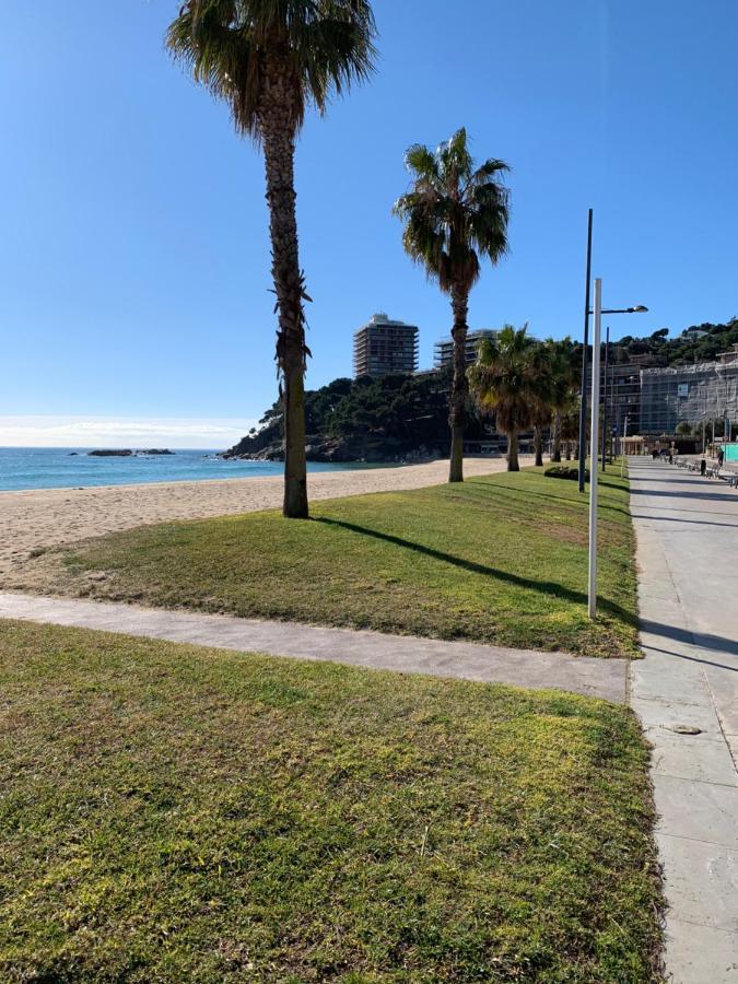 En Torre Valentina, La Mejor Playa A Dos Minutos En San Antonio De Calonge Calonge (Catalonia)
