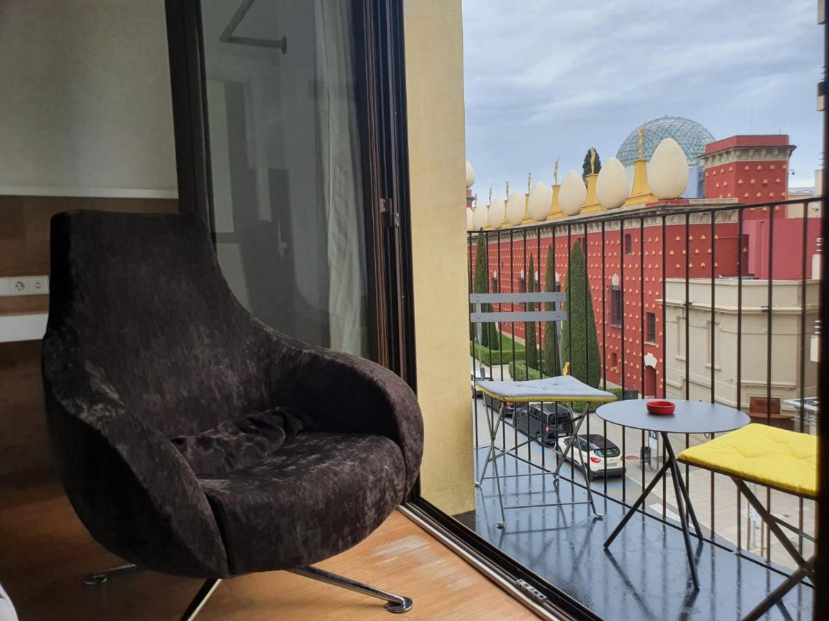 Apartamento Enfrente Del Museo Dalí *