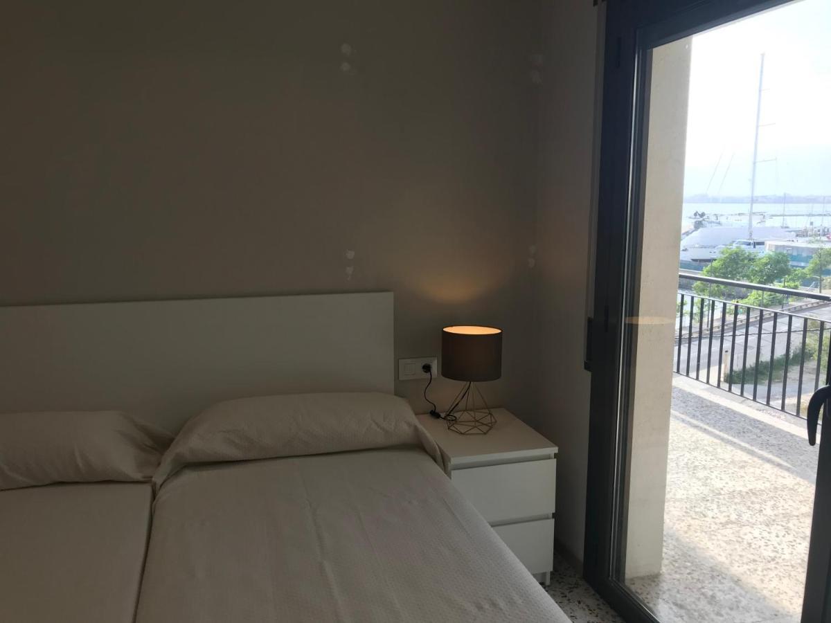 Far Bay Apartment *