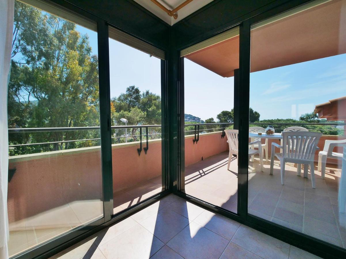 Apartamento Con Piscina En *