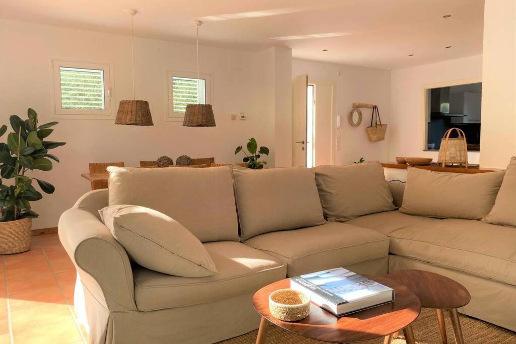 Llebeig -casa Mediterránea Con Gran Jardín