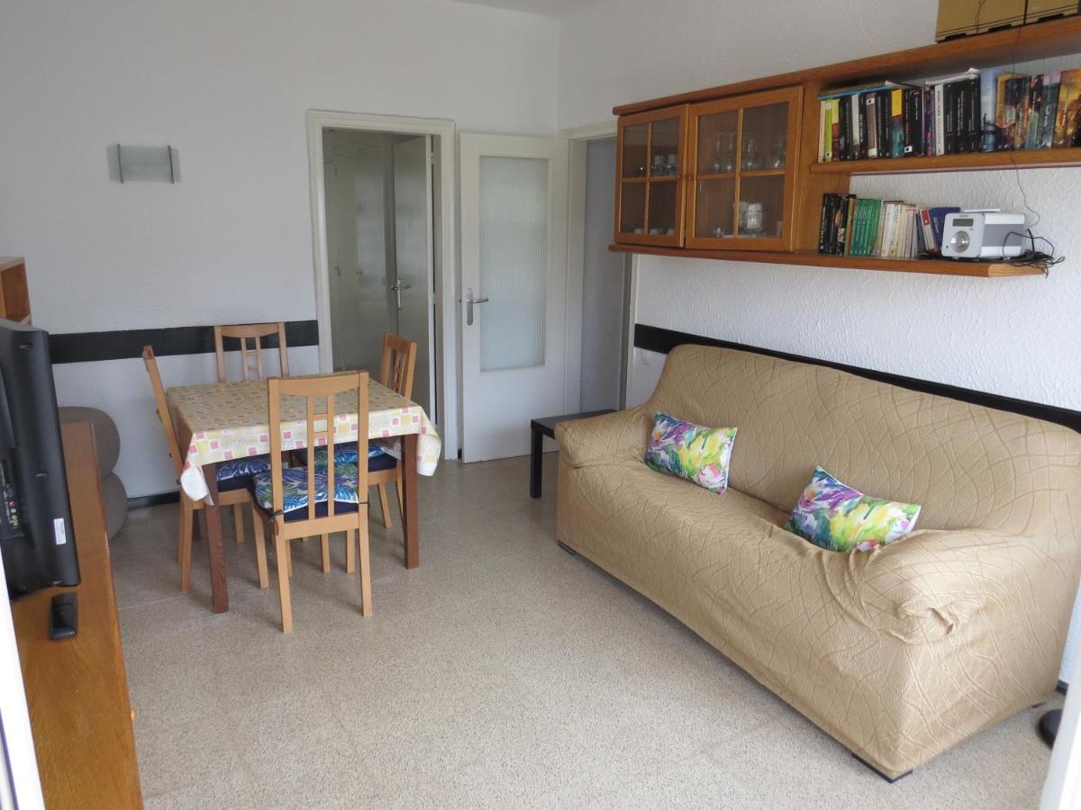 Mas Oliva Apartment