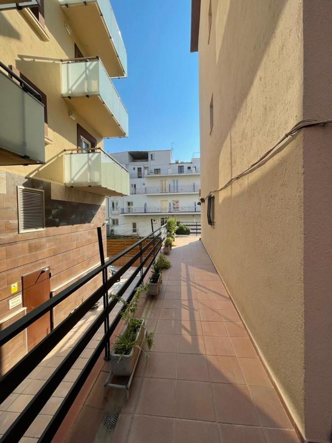 Piso A 150 Mts De La Playa Con Espectacular Terraza Y Wifi