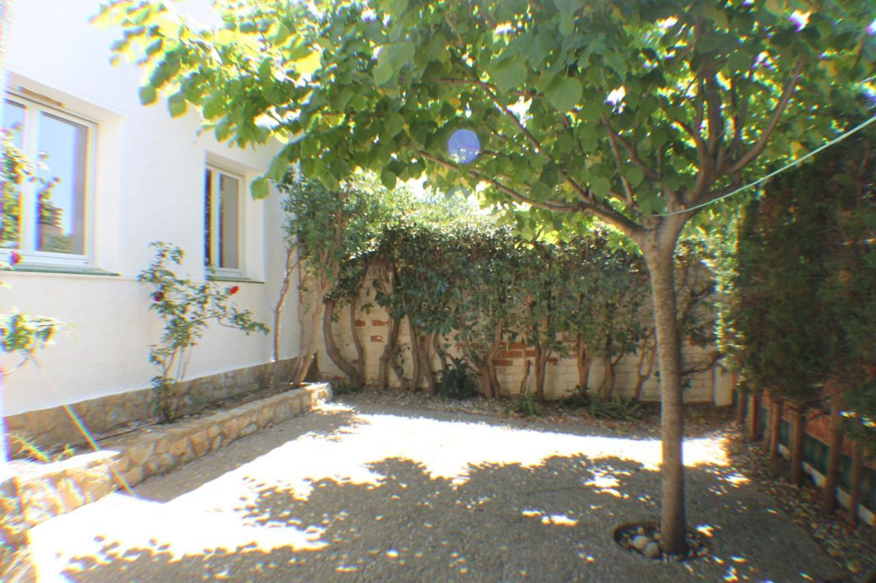 Agi Grecs Holiday home Roses