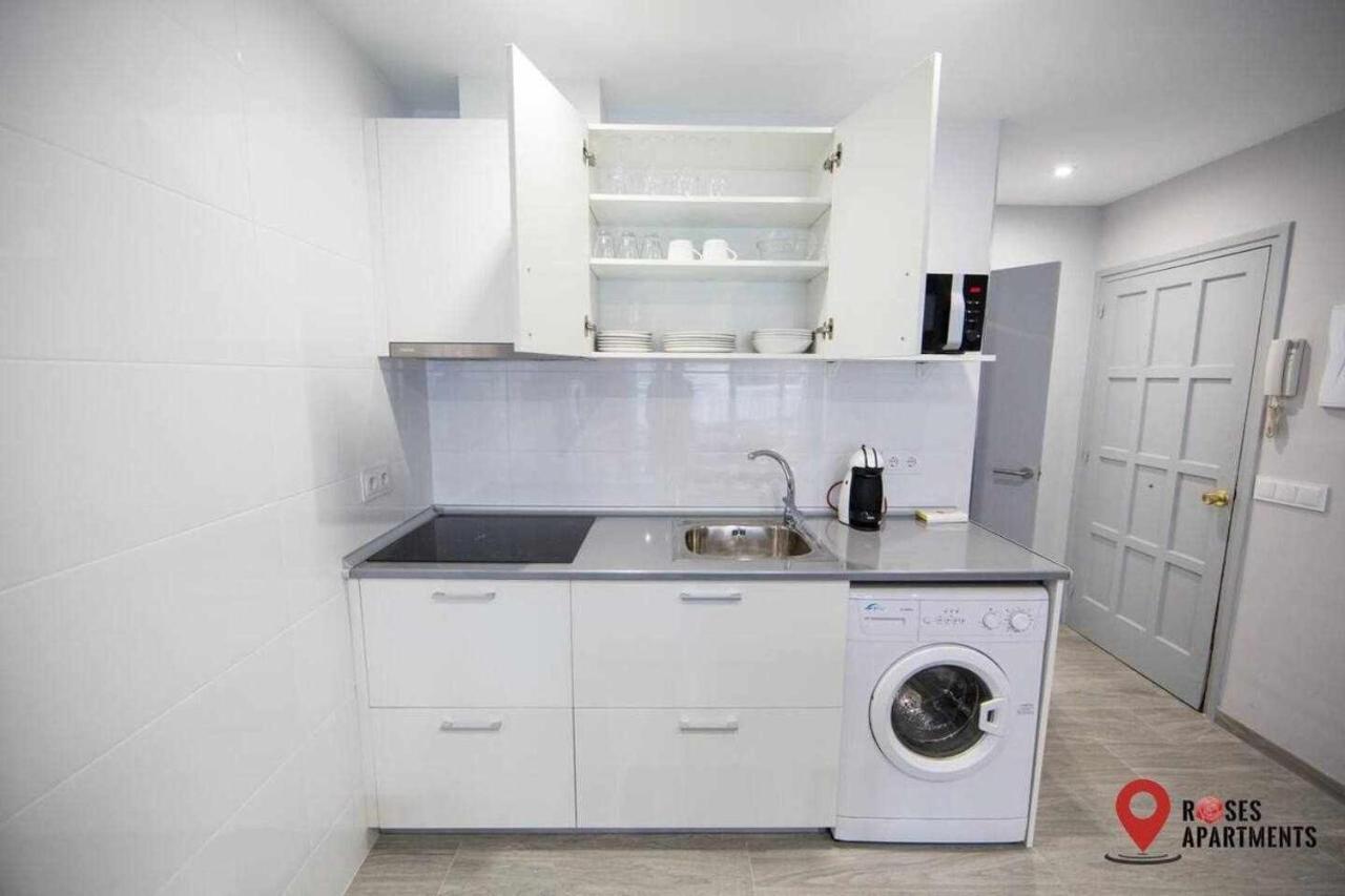 - 3 2baths *