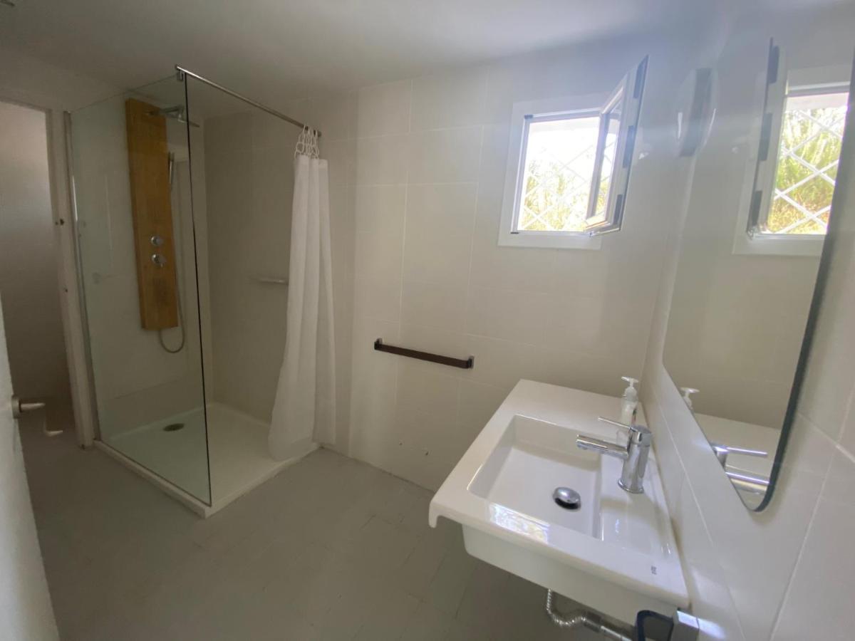 Cala Castell Suites Pensión Vall-Llobrega
