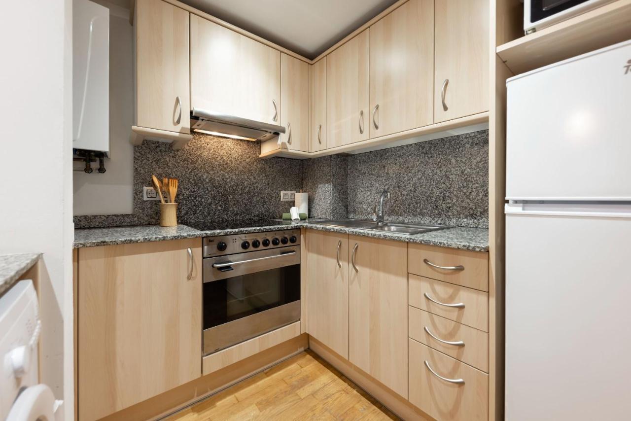 Bravissimo Sant Marti Apartment Girona