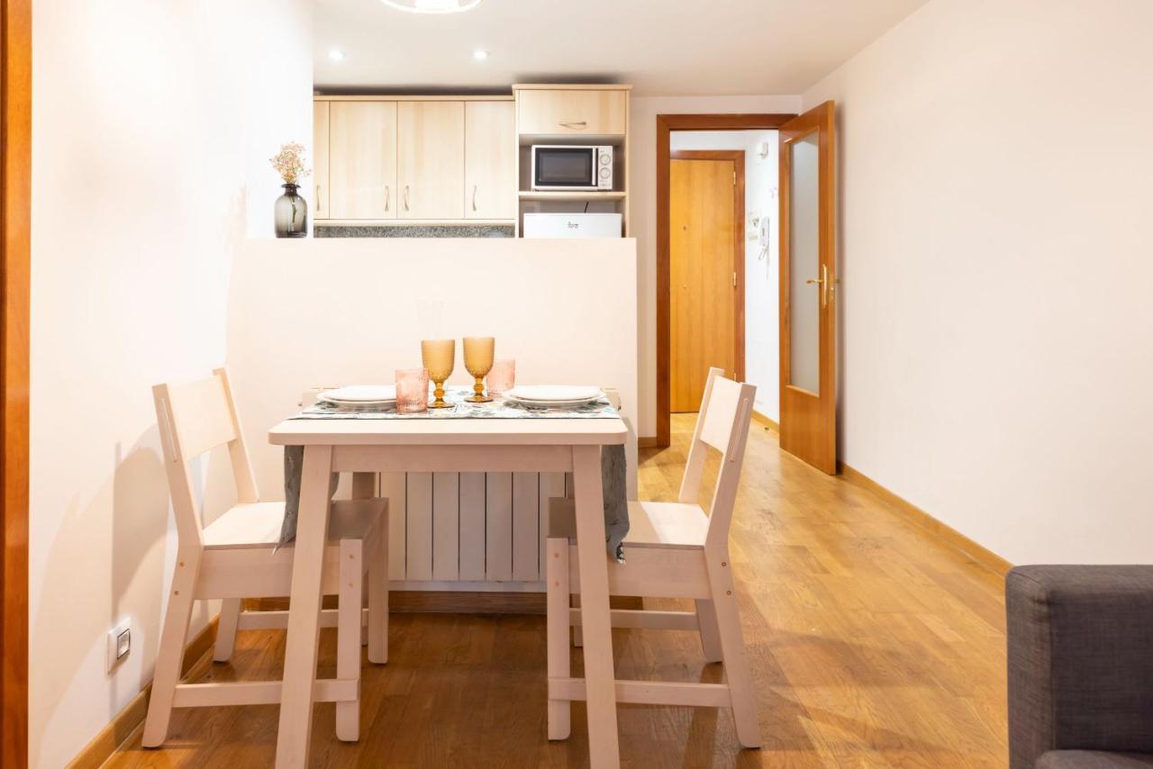 Bravissimo Sant Marti Apartment *