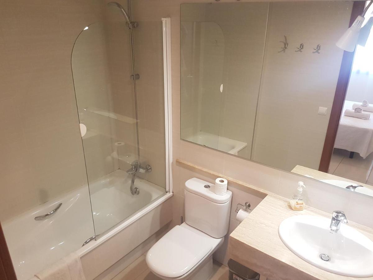 Beautiful 75m2 With View At The Beach, Pool, Parking Apartment