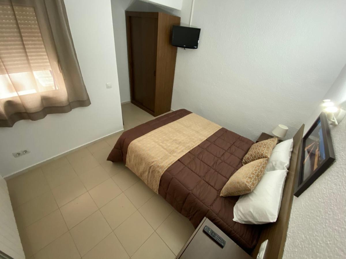 Ar Easy Isern * Blanes