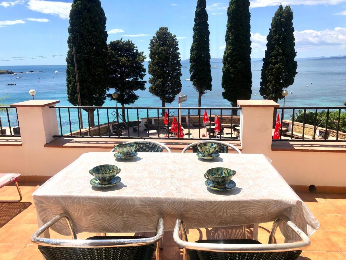 Apartment Pere Rahola - En La Playa De Canyelles Con Vistas Esplendidas - Terraza - Wifi *