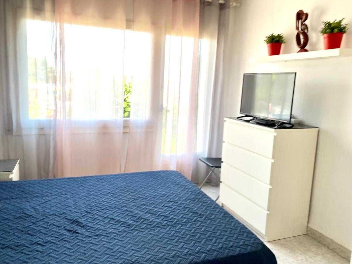 Palomar 6 * L' Escala