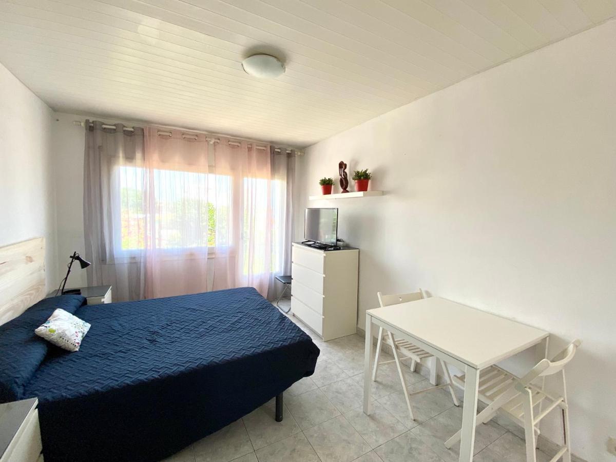 Palomar Apartment *