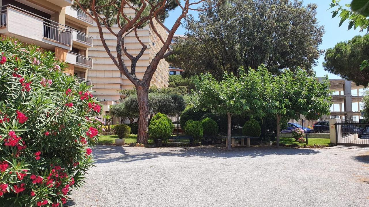Apartamento Junto Al Mar Con Jardin Comunitario Y Parking Platja d'Aro