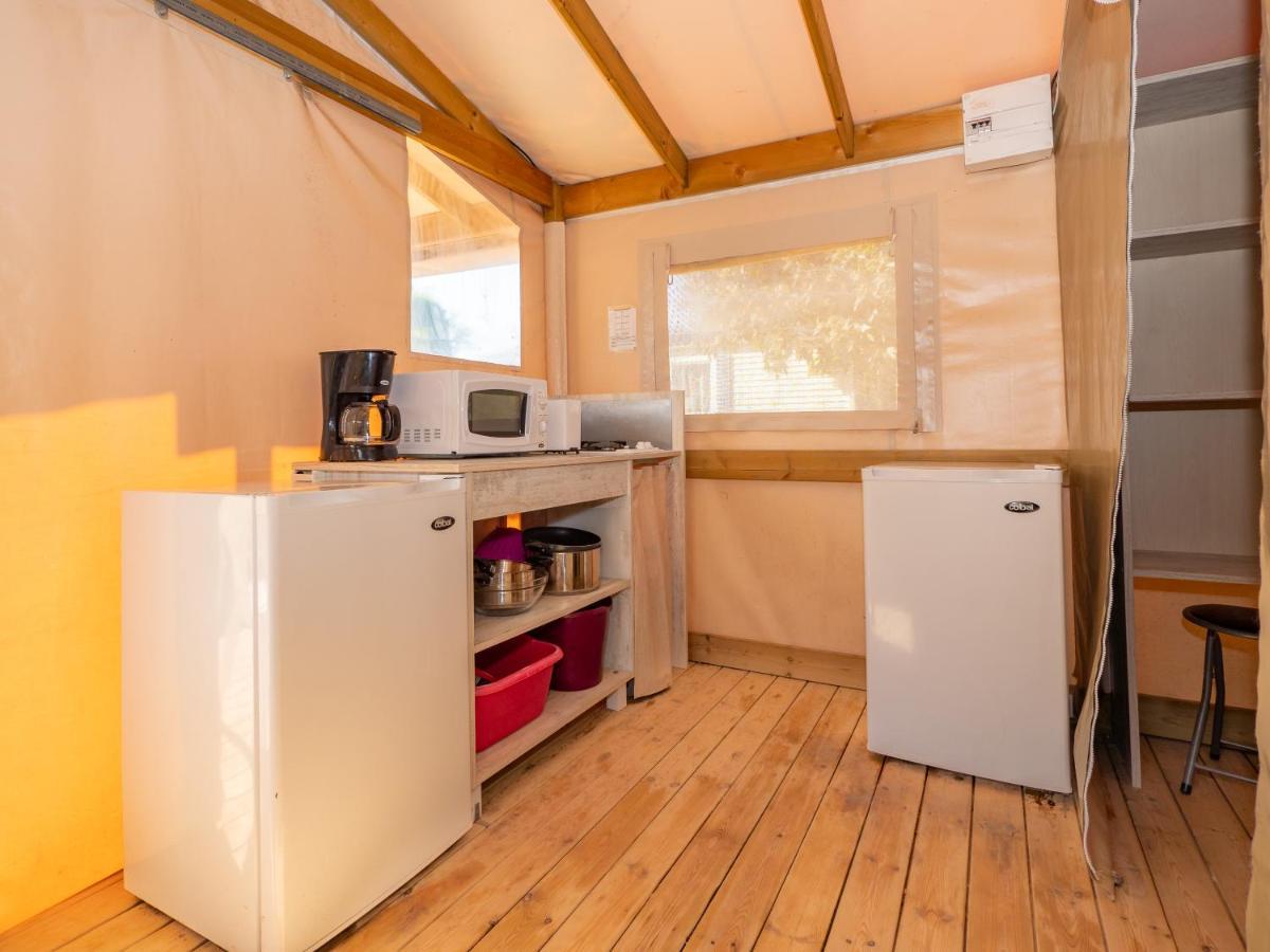 Vacanceselect Mobil Homes Camping Castell Mar Campsite