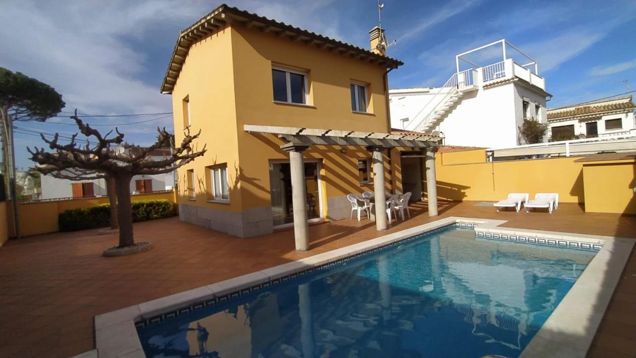 Magnolia 2, Casa Con Piscina Y Barbacoa A 100m De La Playa Holiday home L'Escala