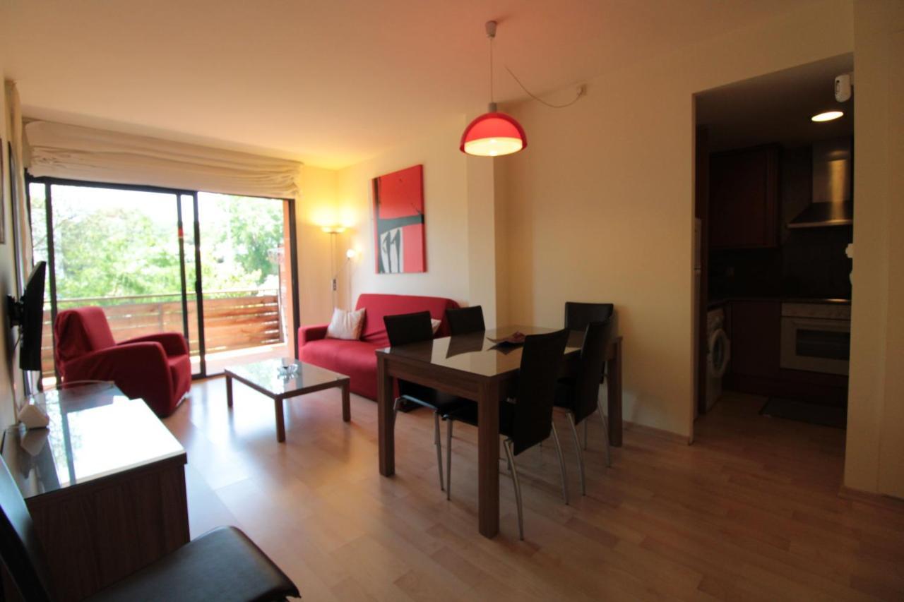 Boadella E Apartamento *