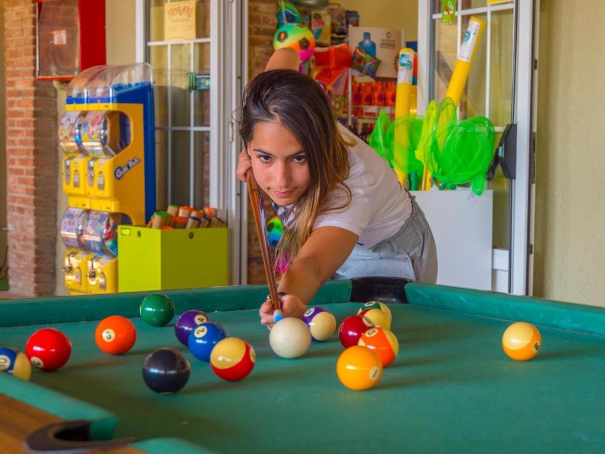 Vacanceselect Mobil Homes Camping Castell Mar * Empuriabrava