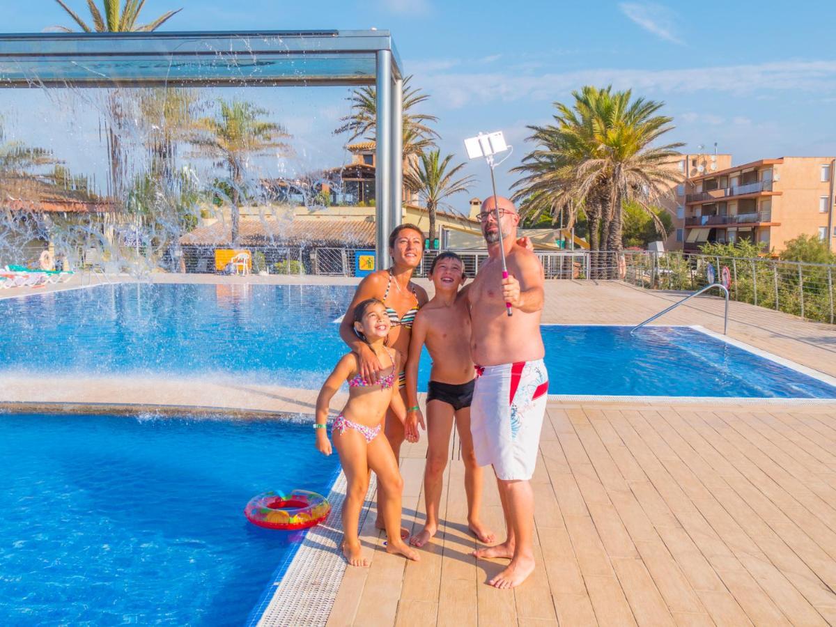 Campsite Vacanceselect Mobil Homes Camping Castell Mar *