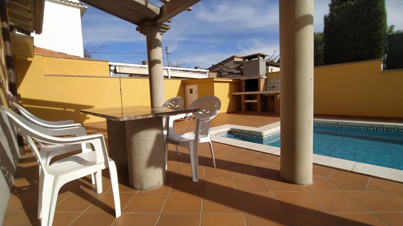 Magnolia 2, Casa Con Piscina Y Barbacoa A 100m De La Playa * L'Escala