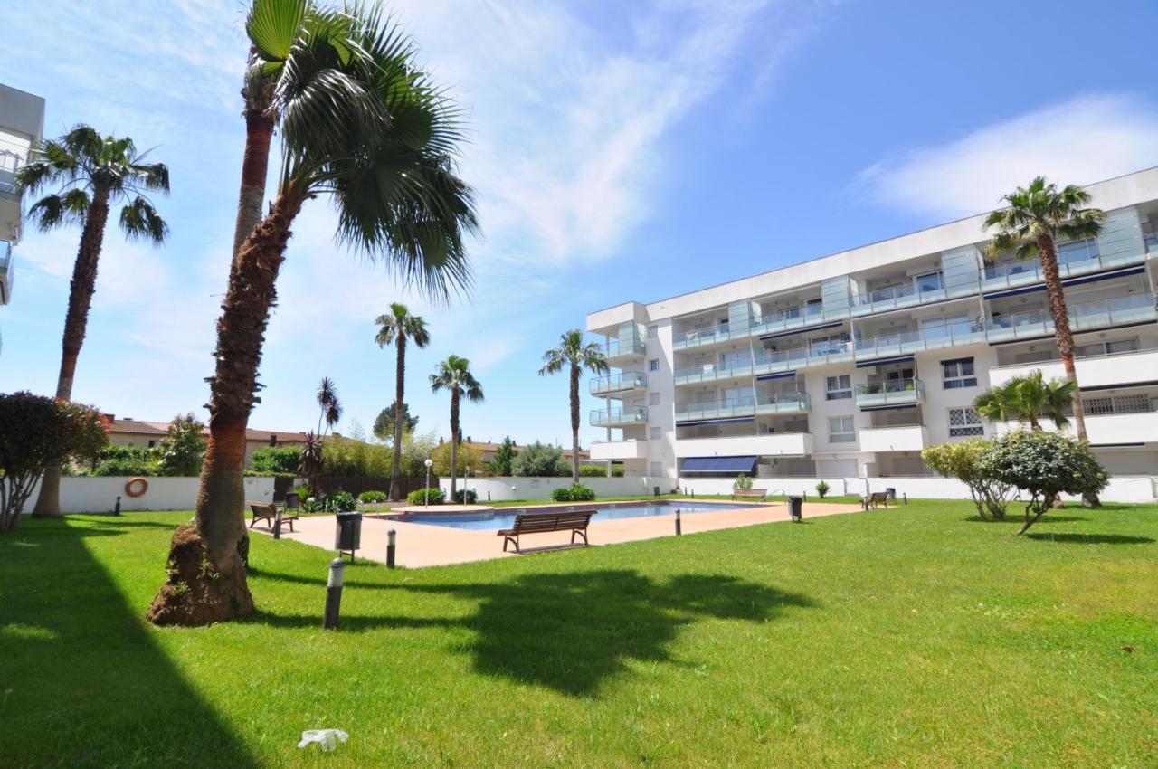 Rnet - 402 - Porto Marina - Costa Brava