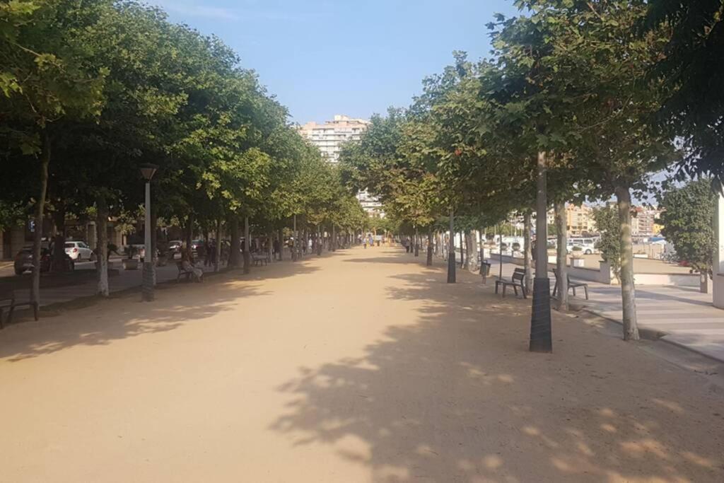 Apartamento Apartament A 2 Min De La Platja *