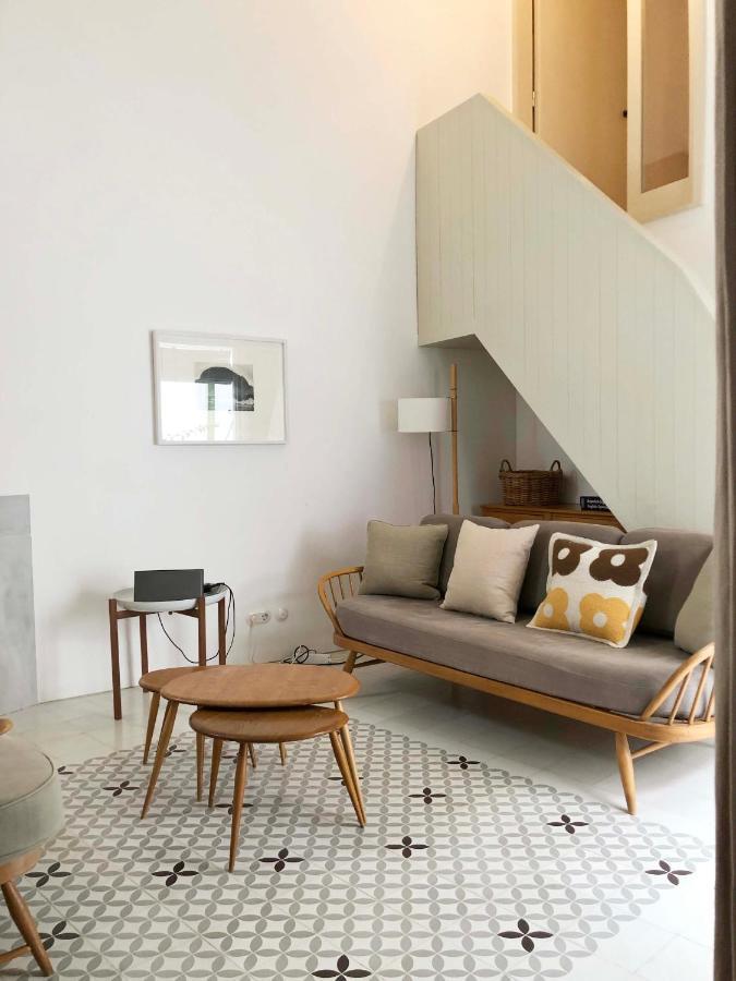 Centric Townhouse - Casa Voltes -