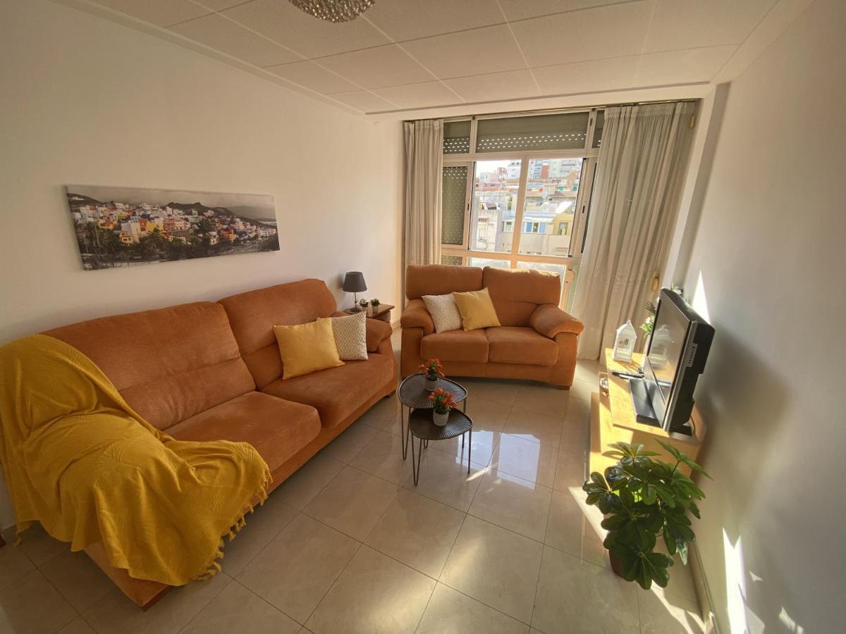 Spacious, Sunny In Close To The Center And The Beach