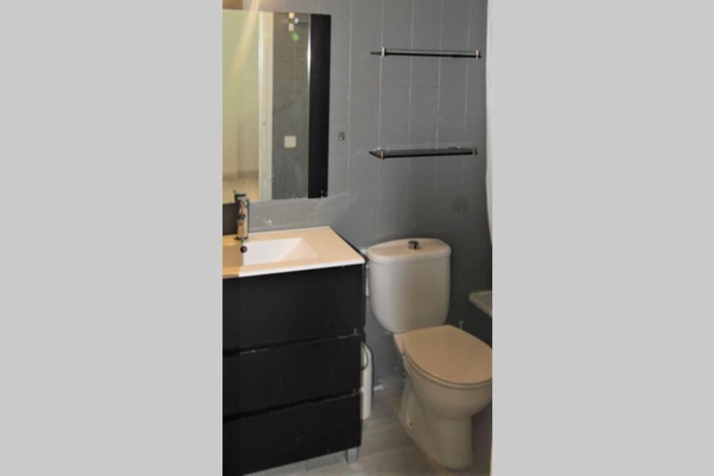 Apartment Greserva Kar-centro, Junto A La Playa, 3 Piscinas, Wifi, Clima, Restaurantes 2024 *