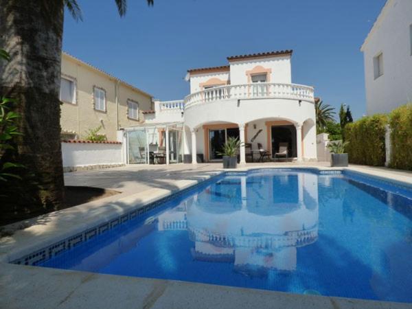 Cap Ras Villa *