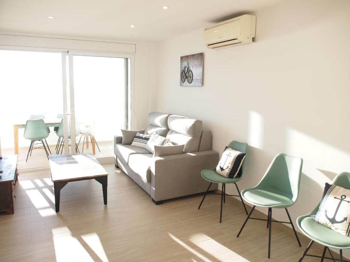 Apartamento Grand Pavois 37 Rosas