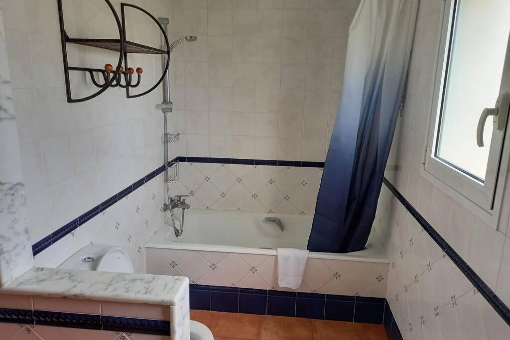 Casa Céntrica En Platja D'aro, A 5min De La Playa Сasa de vacaciones