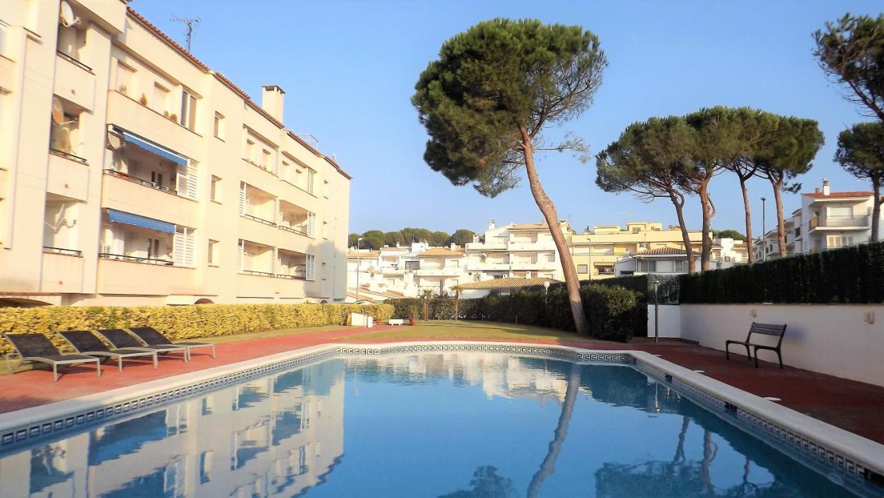 Club Nautic Apartment *