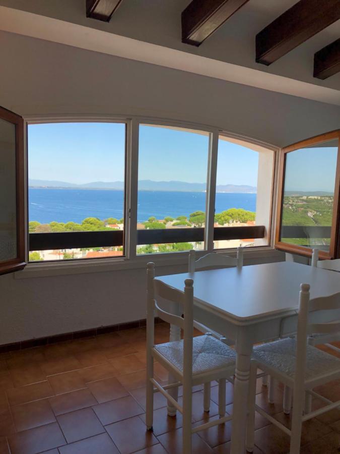 Apartment 115 Carrer Punta Montgo