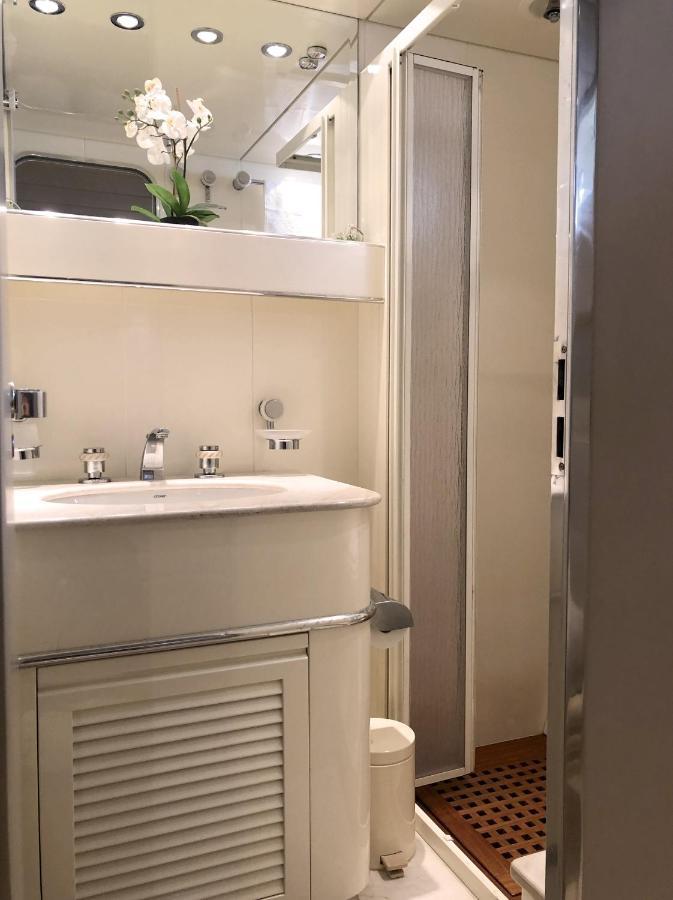 Hotel en barco Sweet Boat - Chambres D'hotes
