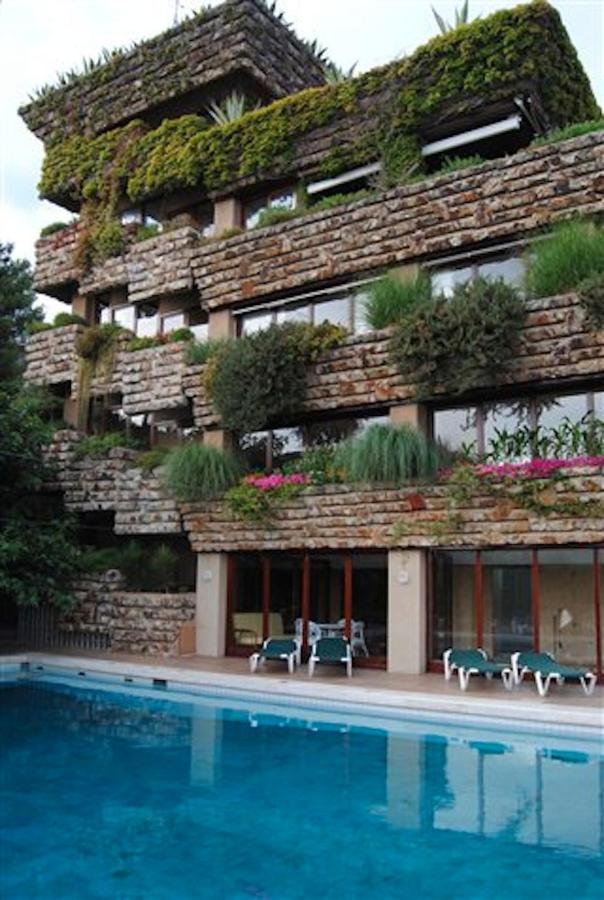 Lets Holidays Modern Sea Views