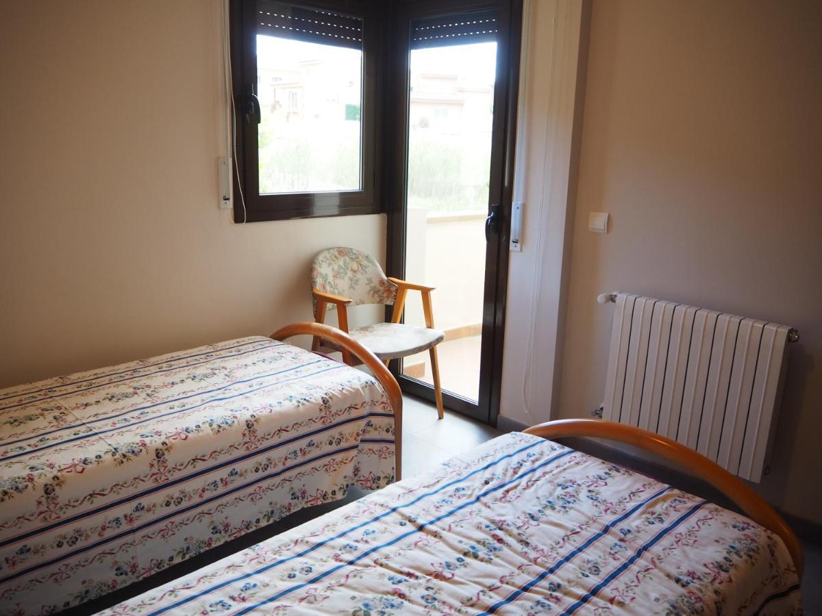 Сasa de vacaciones Casa L'escala, Piscina Comuntària I Jardí Privat *