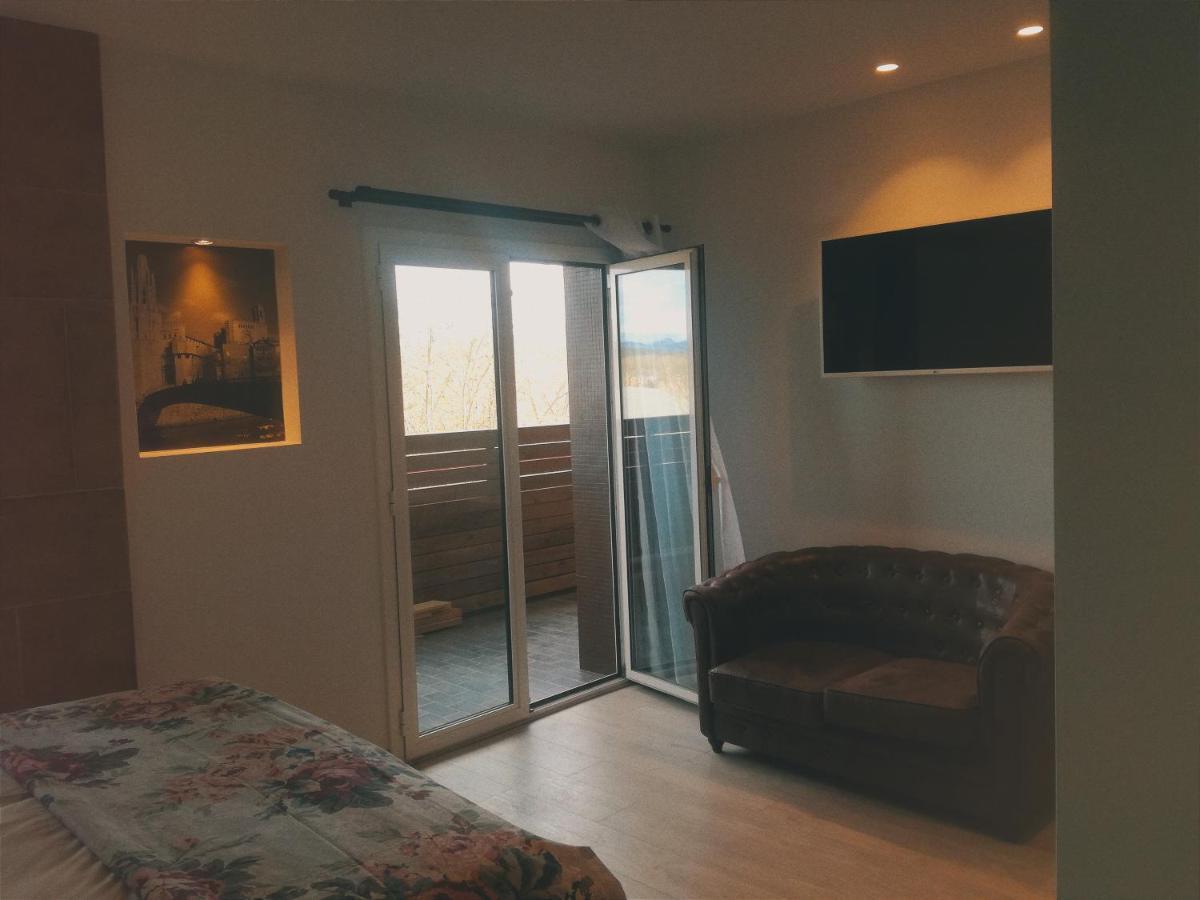 Apartamento Turistic - Piso De 3 Gerona