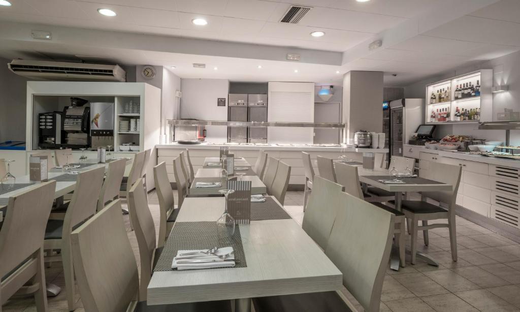 Rosamar Maxim 4*- Adults Only 4*